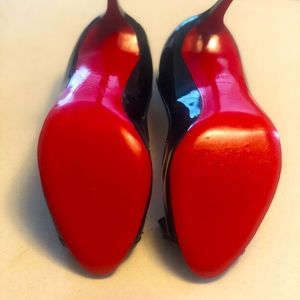 Newly restored authentic Christian Loubotin heels